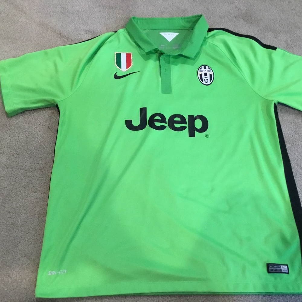 Juventus Football Club Jersey XL Away VGC #10 Tevez Nike
